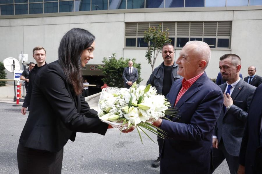 ARNAVUTLUK CUMHURBAŞKANI MALTEPE’DE