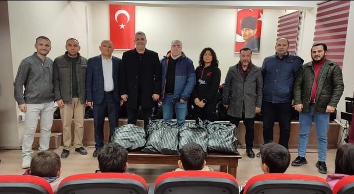 ESKİŞEHİRLİLER KÜLTÜR VE YARDIMLAŞMA DERNEĞİ,YÜREKLERE DOKUNDU.  