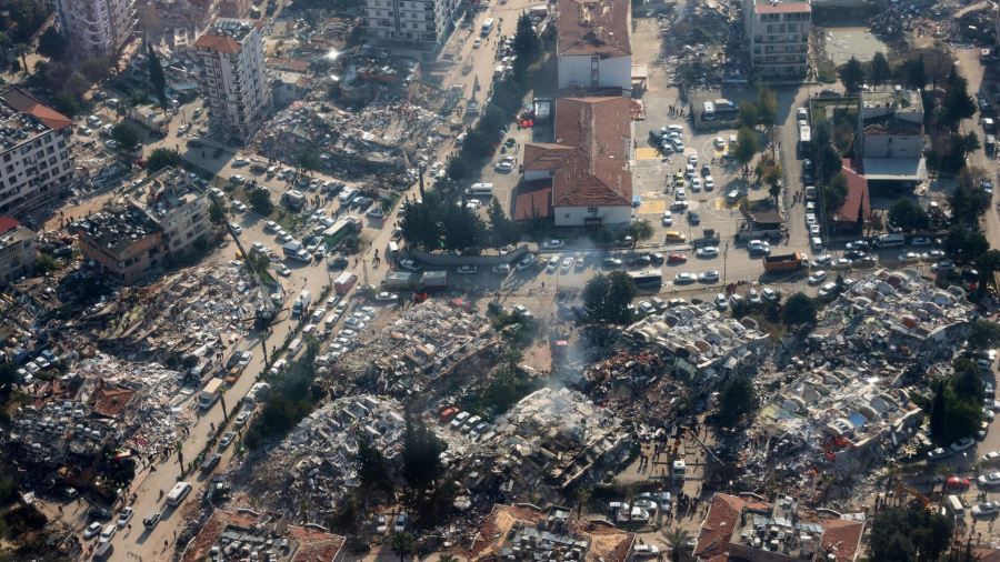 AV.MEHMET GENÇ’ “SORUMLU SADECE MÜTEAHHİT DEĞİL.”