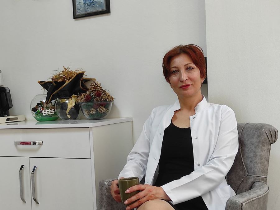 PODOLOG ÇELİKBİLEK “EL VE AYAK BAKIMI, İDEAL BİR GÖRÜNÜM İÇİN YÜZ BAKIMI KADAR ÖNEMLİ”
