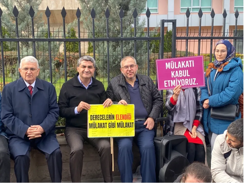 DEVA PARTİLİ EKMEN: “MÜLAKAT MAĞDURİYETİNİ SONA ERDİRMEK ÇOK KOLAY!”