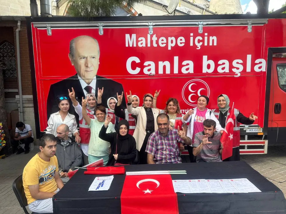 MHP MALTEPE YENİ ÜYELİK KABULÜNDE MEYDANLARA İNDİ