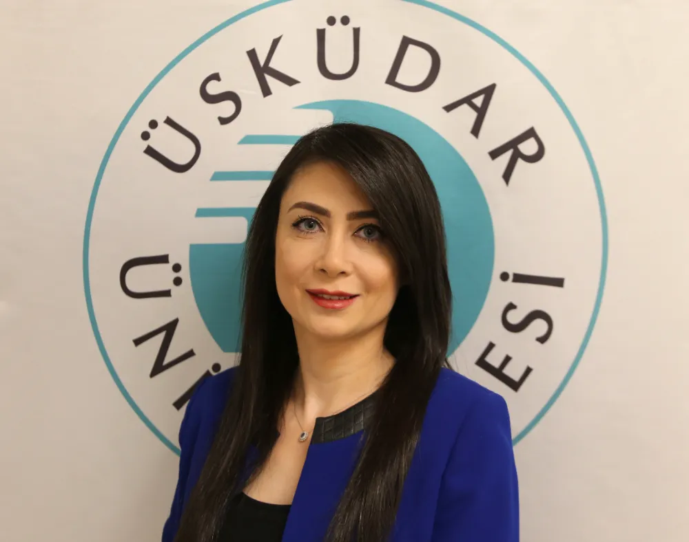 DOÇ. DR. AYLİN TUTGUN ÜNAL, “BİLGİYİ TEYİT ETME ALIŞKANLIĞI EDİNMELİYİZ! “