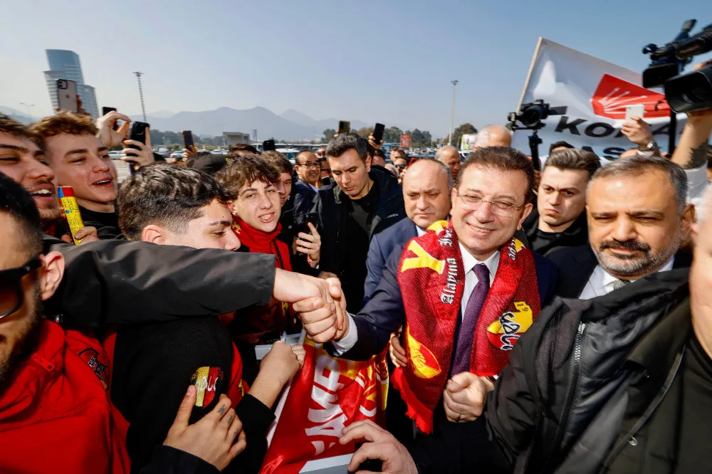 İMAMOĞLU: “BİR MAKAMA DEĞİL, MÜCADELEYE ADAYIM”